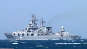 Scufundarea navei amiral a Rusiei din Marea Neagră este o mare umilință pentru Vladimir Putin. Ce era Moskva și ce consecințe va avea scufundarea ei - analiză Sky News