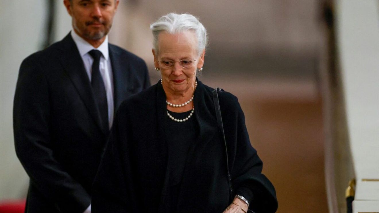 Regina Margrethe a II-a a Danemarcei a fost externată