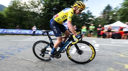 Olandeza Annemiek van Vleuten a câştigat Turul feminin al Franţei la vârsta de 39 de ani