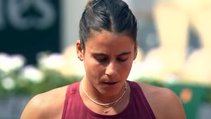 Emma Navarro, a doua cea mai bogată jucătoare din WTA, eliminată rușinos în primul tur la Roland Garros