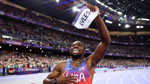 Cum a ajuns atlet profesionist Noah Lyles, noul campion olimpic la 100 de metri, în urma unei curse dramatice / Relația cu mama sa și lupta cu depresia
