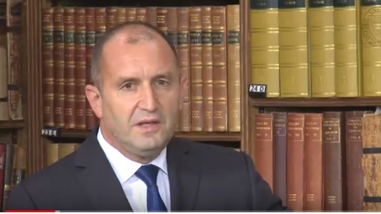 Bulgaria: Preşedintele cere demisia guvernului, pe care îl numeşte "mafiot"