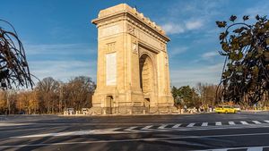 Arcul de Triumf se deschide, începând de sâmbătă, pentru public