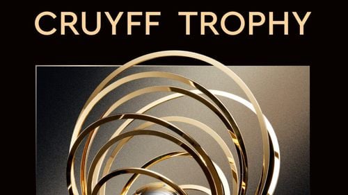 Balonul de Aur 2025: Luis Enrique, Hansi Flick și Arne Slot, printre nominalizările pentru Trofeul Cruyff al antrenorilor / Lista nominalizărilor pentru cele mai bune cluburi