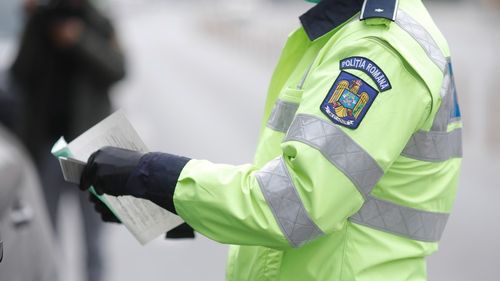 Minivacanţa de Rusalii: Creştere de 45,8% faţă de anul precedent a numărului de permise reţinute pentru conducere sub influenţa substanţelor interzise / Trend descrescător al accidentelor rutiere grave