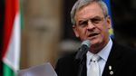 Tőkés, la Băile Tușnad, lângă Viktor Orbán: V-ați angajat în repararea Trianonului / ”UDMR a renunțat la revendicările teritoriale considerate legitime ale maghiarilor”