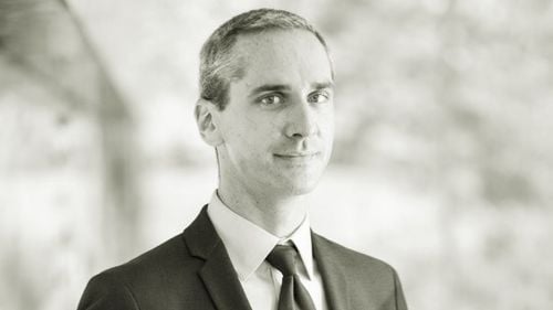 Economistul Dan Bucșa acuză Statistica de umflarea datelor privind creșterea economică: „De ce? Pentru că așa arătăm a tigrii Europei. Creșterea asta de Făt Frumos îi permite Guvernului să discute taxe suplimentare”