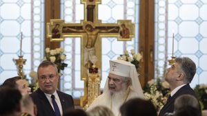 EXCLUSIV Guvernele Ciucă și Ciolacu au plătit peste 110 milioane de lei pentru cumpărarea și construirea de biserici în diaspora. Banii contribuabililor, cheltuiți în campanie de PSD și PNL pentru religie, nu educație / Zeci de preoți din străinătate au fost agenți electorali pentru AUR, SOS și Călin Georgescu / Biserică din Paris cumpărată cu 18 milioane de lei