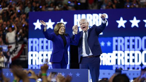 Cine este Tim Walz, alegerea Kamalei Harris pentru vicepreședinte: Guvernator al statului Minnesota, fost congresman și profesor - un favorit al progresiștilor