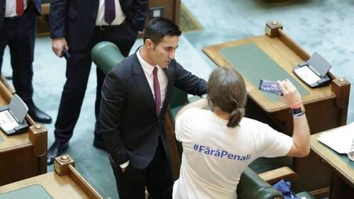 Claudiu Manda: Biroul Permanent al Senatului nu s-a mai reunit din lipsa de cvorum/ Sesiunea extraordinară a Parlamentului se încheie azi