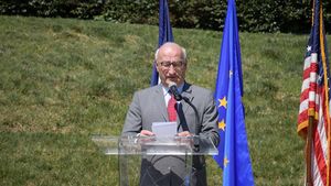 Criza submarinelor: Ambasadorul francez Philippe Etienne revine la Washington, la două săptămâni de la izbucnirea conflictului diplomatic