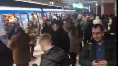 VIDEO Accident la metroul din Capitală / Circulația trenurilor este îngreunată