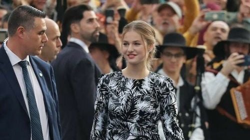 Prezumtiva moştenitoare a tronului Spaniei, prinţesa Leonor va efectua trei ani de pregătire militară începând cu luna august