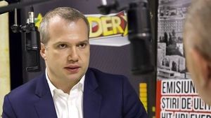 Primarul din Galați arată cum poate fi fentată reforma lui Bolojan / Care este trucul legal găsit de edili pentru a nu tăia posturi