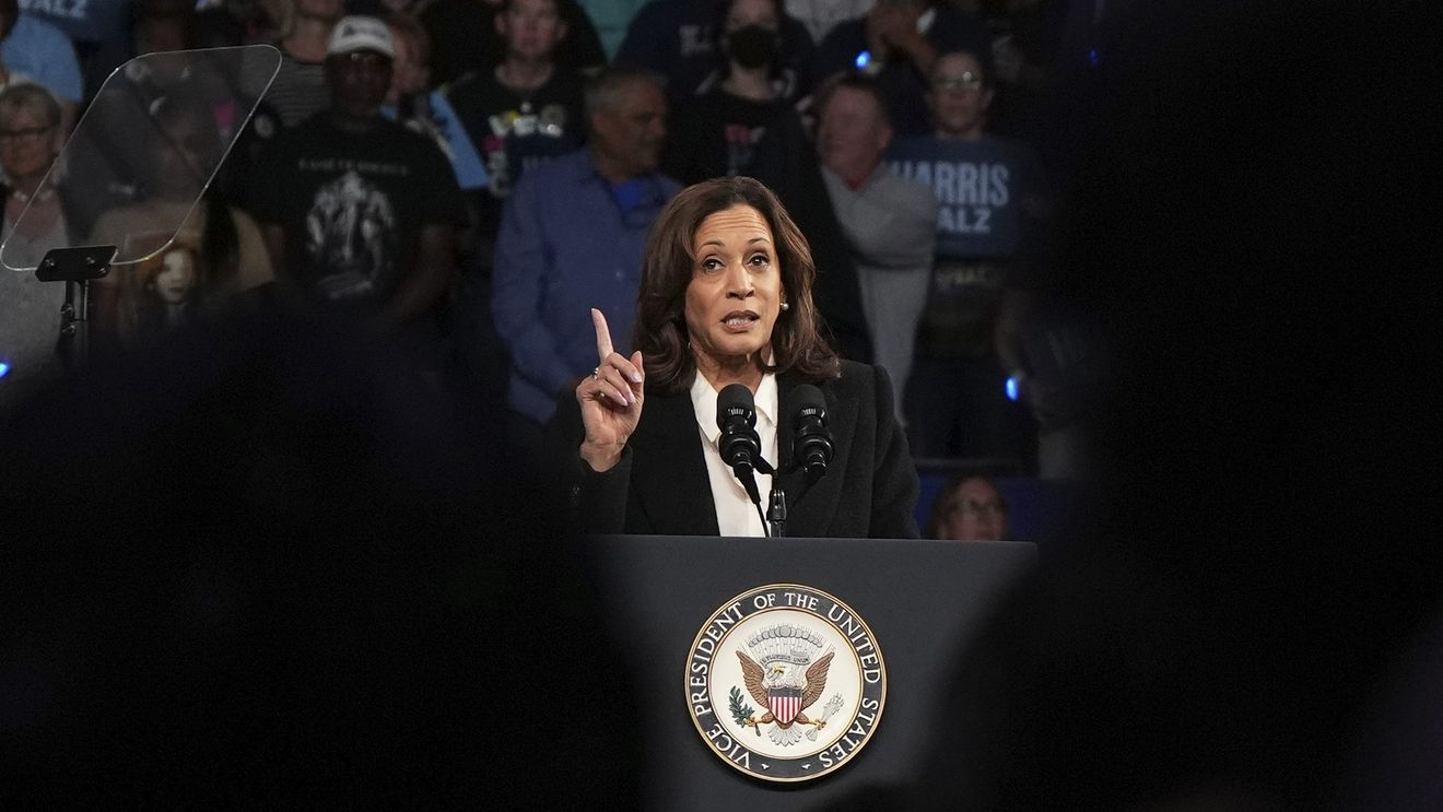 Kamala Harris spune că nu doreşte să revină în politică, întrucât sistemul politic american este "defect"