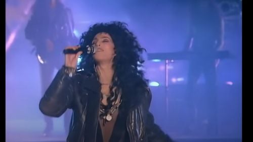 Cher, Mariah Carey, Sinead O'Connor, Oasis, Peter Frampton, Sade, între primii artişti nominalizaţi pentru a fi incluşi în Rock and Roll Hall of Fame