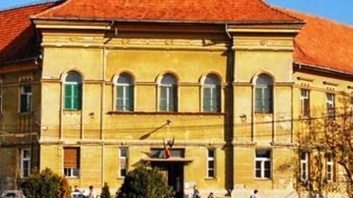 O clădire părăsită din Oradea va adăposti un incubator de afaceri pentru IT, design și animație. Proiectul, realizat de primărie cu fonduri UE