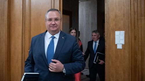 Ciucă, despre ridicarea MCV: Sunt foarte optimist că vom avea un raport pozitiv / Va fi un semn de recunoaştere a faptului că ţara noastră a făcut paşi importanţi şi că s-a încadrat în linia statelor UE