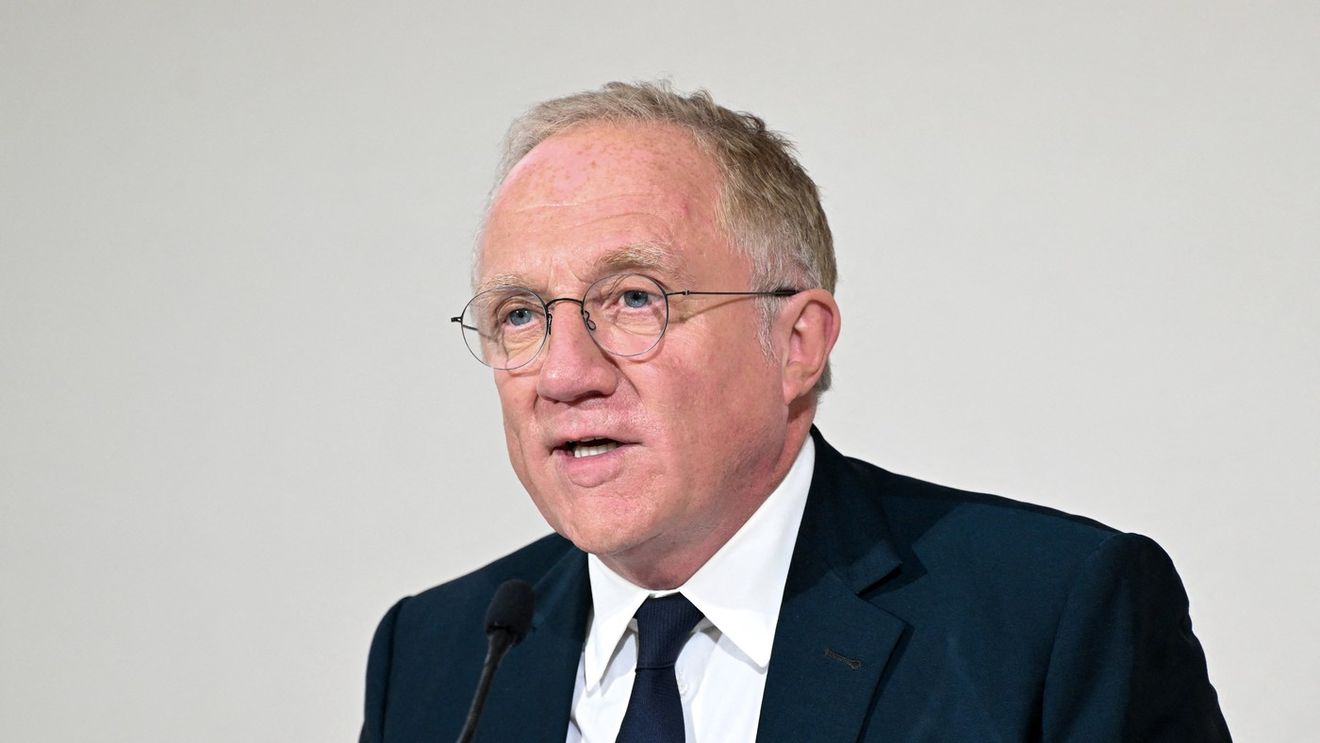 Se retrage François-Henri Pinault treptat de la conducerea Kering?