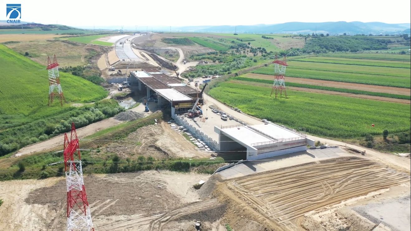 Se închid două porțiuni din Autostrada Transilvania, din cauza unor lucrări, anunță CNAIR