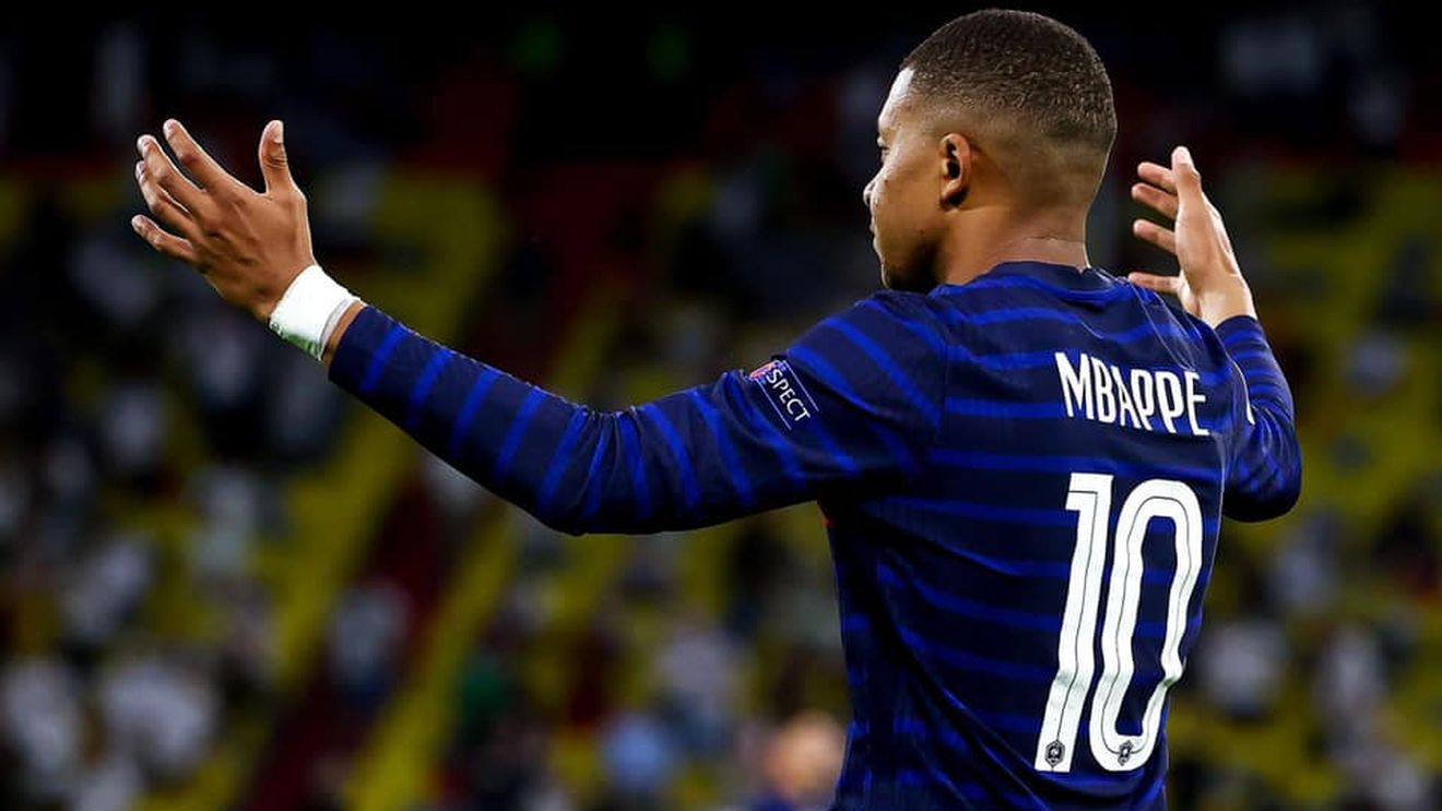 Kylian Mbappé revine la antrenamentele echipei PSG
