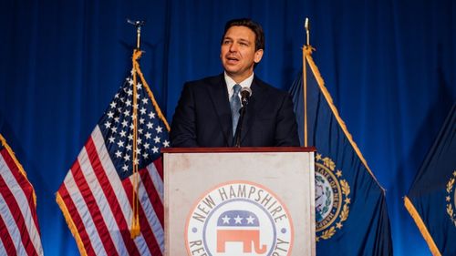 Ron DeSantis intră în competiție cu Donald Trump: Guvernatorul statului Florida îşi va anunţa candidatura în alegerile primare republicane într-o discuție pe Twitter cu Elon Musk (presa internațională)