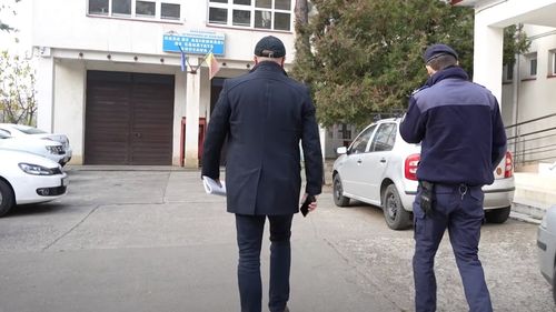Sediul Casei de Asigurări de Sănătate din Suceava, pus sub sechestru / Un executor judecătoresc cere peste 200 de mii de lei, cheltuieli pentru recuperarea unor drepturi câștigate în instanță