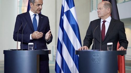 Migrația și azilul – urgențe politice ale Uniunii Europene – convin șefii guvernelor Germaniei și Greciei