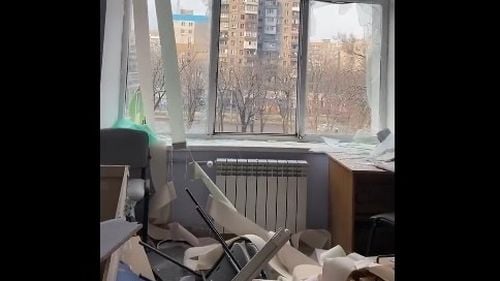 Zelenski, după bombardarea maternității din Mariupol: Oameni, copii sunt sub dărâmături. Atrocitate! Cât timp va mai fi lumea complice ignorând teroarea?