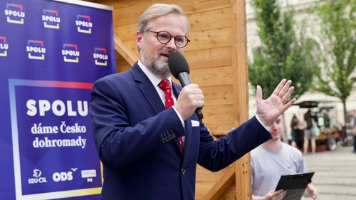 Noul premier al Cehiei, în prima zi de mandat: Țara noastră se întoarce către Vest