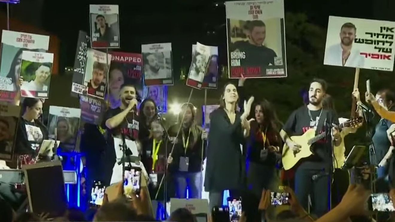 Zeci de mii de oameni au protestat în Israel pentru a cere eliberarea ostaticilor capturați de teroriștii Hamas în 7 noiembrie