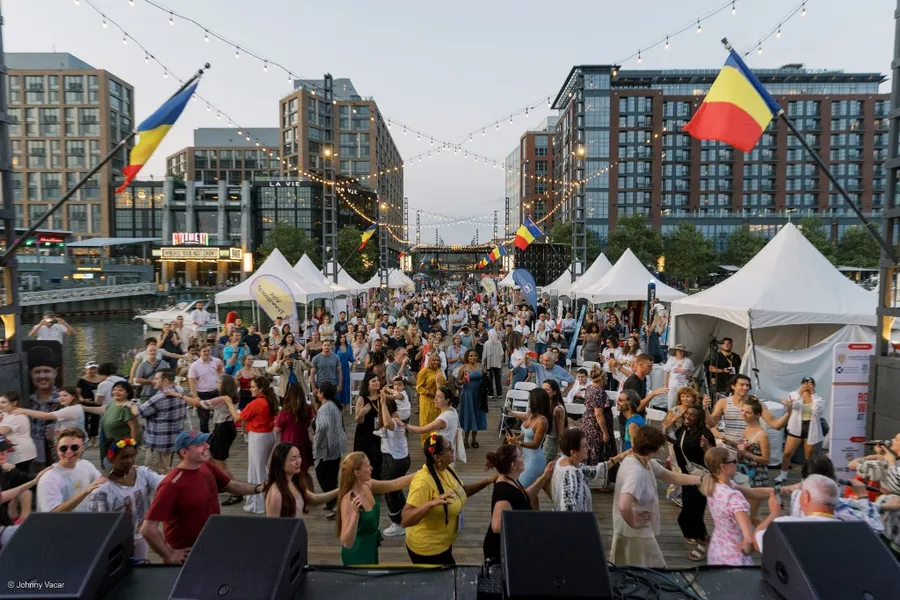 festival românesc America Romanian Weekend at The Wharf
