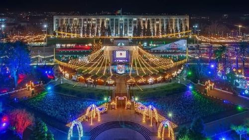 În Chișinău va fi amenajat Pomul de Crăciun, dar fără să mai fie organizate târguri și iarmaroace, anunță primarul Ion Ceban