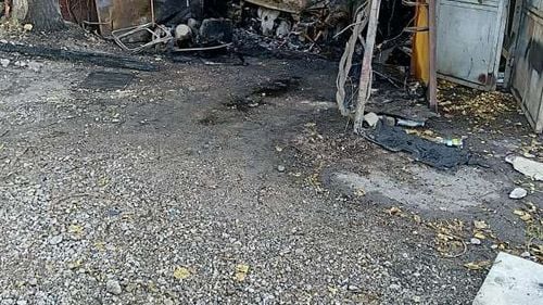Un gălățean a murit în garaj, după ce a fost surprins de un incendiu / Posibilă cauză a incendiului: un scurt circuit la tabloul electric