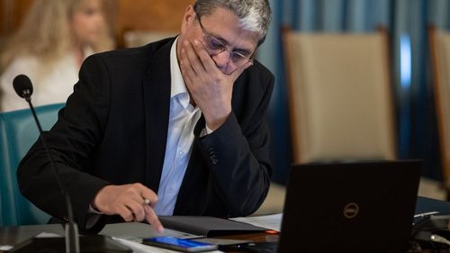 USR și Forța Dreptei depun moțiune simplă împotriva ministrului de Finanțe: ”Marcel Boloș s-a dovedit a fi un dezastru pentru România și un adevărat pericol pentru mediul de afaceri”