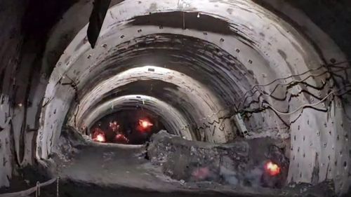Au început lucrările la Tunelul Balota, pe Autostrada Sibiu–Pitești / Secțiunea Boița–Cornetu va avea șapte tuneluri și 49 de viaducte