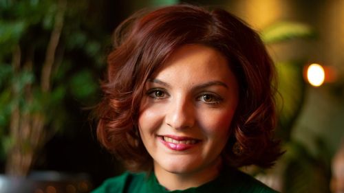 O tânără din România candidează pentru Bundestag / Din generația ”singur acasă”, are doar 27 de ani, dar este activă în politică de aproape un deceniu