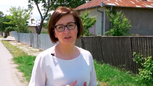 VIDEO Campania "Ce conține vaccinul?"/ Ioana Mihăilă, ministrul Sănătății: O șansă pentru doamna Frusinica să aibă grijă de familie, pentru domnul Ion, de 84 de ani, să-și mai vadă strănepoții, pentru Vasile, care este șofer, să circule liber în UE