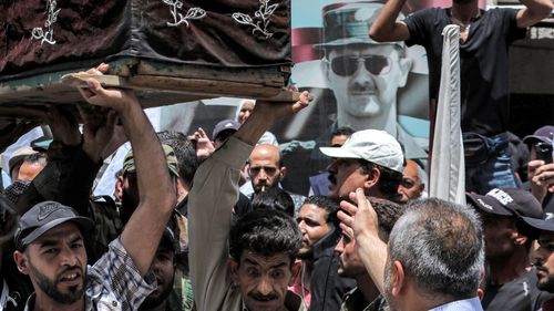 Uniunea Europeană ridică toate sancţiunile economice impuse Siriei lui al-Assad