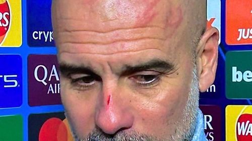 VIDEO Cum a apărut Pep Guardiola la conferință după ce Manchester City nu a câștigat un meci în care a condus cu 3-0: „Am vrut să mă rănesc”