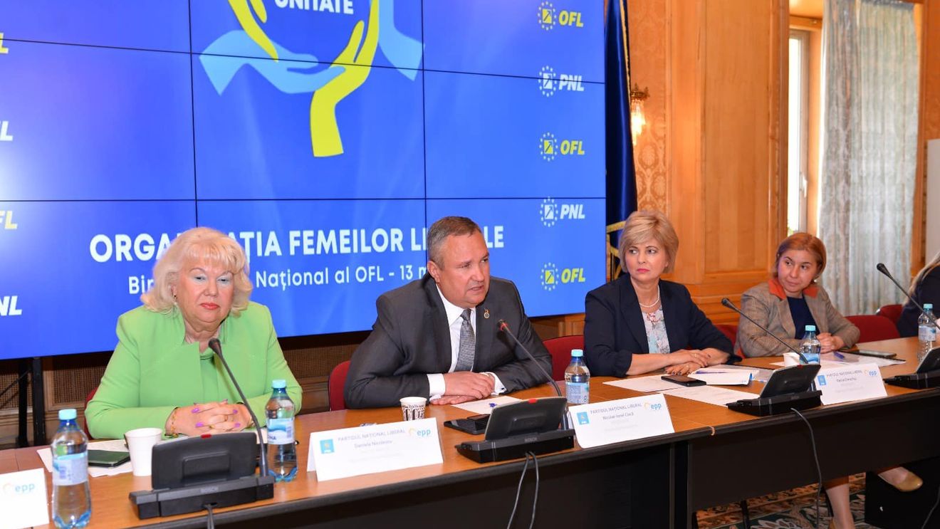 Premierul care nu are în guvern nici un ministru liberal femeie: PNL a susţinut şi va susţine în continuare cât mai multe doamne în funcţii