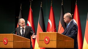Cancelarul german Scholz califică drept „absurde” acuzaţiile de fascism ale lui Erdogan la adresa Israelului