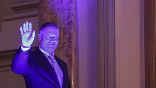 45 de ONG-uri reacționează dur după ce președintele Iohannis a amenințat sursele G4Media: Considerăm gravă amenințarea voalată făcută de președinte / Iohannis a vulnerabilizat și a adus un atac direct atât la adresa avertizorilor de integritate, cât și a libertății presei