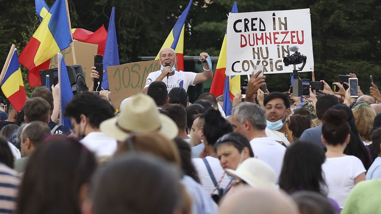 DOCUMENT Mugur Mihăescu ”Garcea” a fost recrutat de Securitate pentru a-și turna colegii din familii de militari/ Mihăescu, unul dintre liderii protestului conspiraționist anti-COVID, a scris note despre relațiile personale, valuta și rudele din străinătate ale acestora