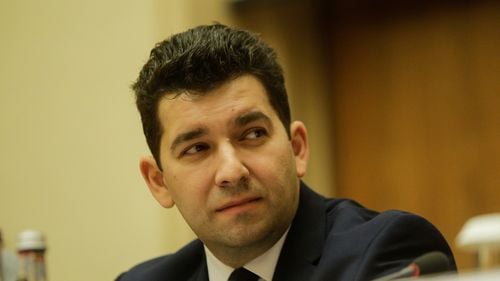 Liviu Voinea, numit reprezentant al României la Banca Mondială