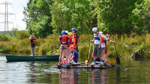 Cluburile sportive școlare și palatele copiilor trec de la Ministerul Educației la primării/ Clubul Copiilor Valea Jiului: „Educația românilor nu este un obiect care poate fi mutat dintr-un loc într-altul”