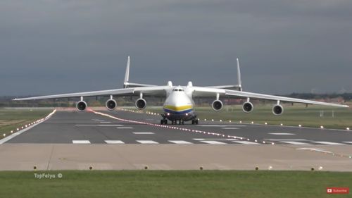 Ucraina construiește o a doua aeronavă Mriya, într-o locație secretă / Cel mai mare avion de transport din lume, Antonov-225 Mriya, a fost distrus la începutul invaziei rusești