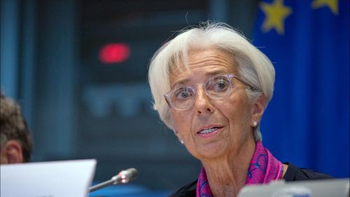 Christine Lagarde cere guvernelor UE să urgenteze lansarea planului de relansare