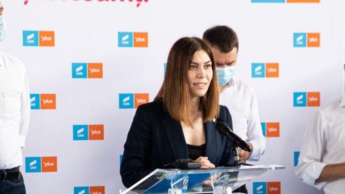 Cristina Prună: Miza a fost scoaterea USR PLUS de la guvernare și refacerea USL. Avem un preşedinte jucător care joacă pe muzica pusă de PSD