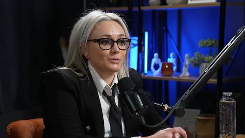 VIDEO | Noul prefect al județului Neamț, Maria Apostol (USR), a fost șoferiță de tir / Ce povestea despre această experiență în campania electorală din 2024: „Așa am cunoscut foarte bine Europa și afacerea”